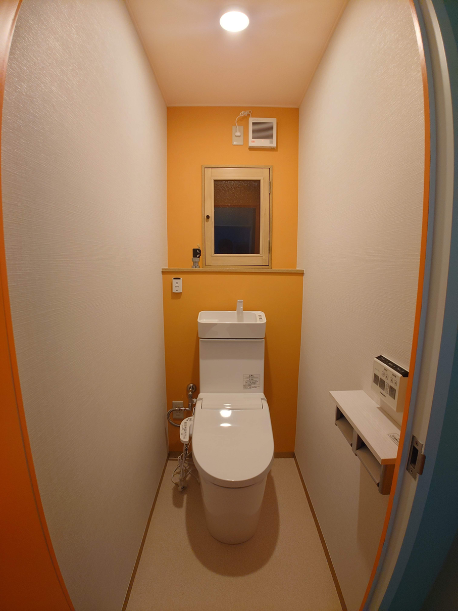 トイレはプロヴァンス風仕上げ